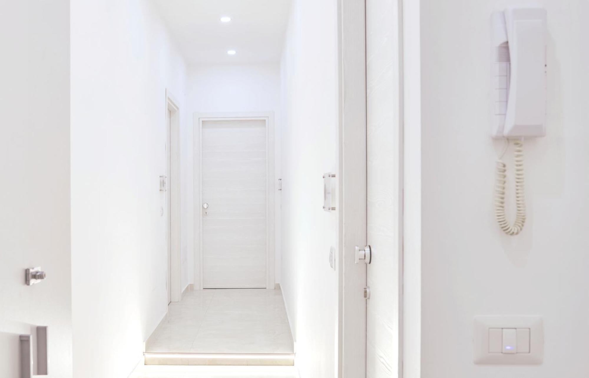 Napoli Central Lumina Suites Екстериор снимка