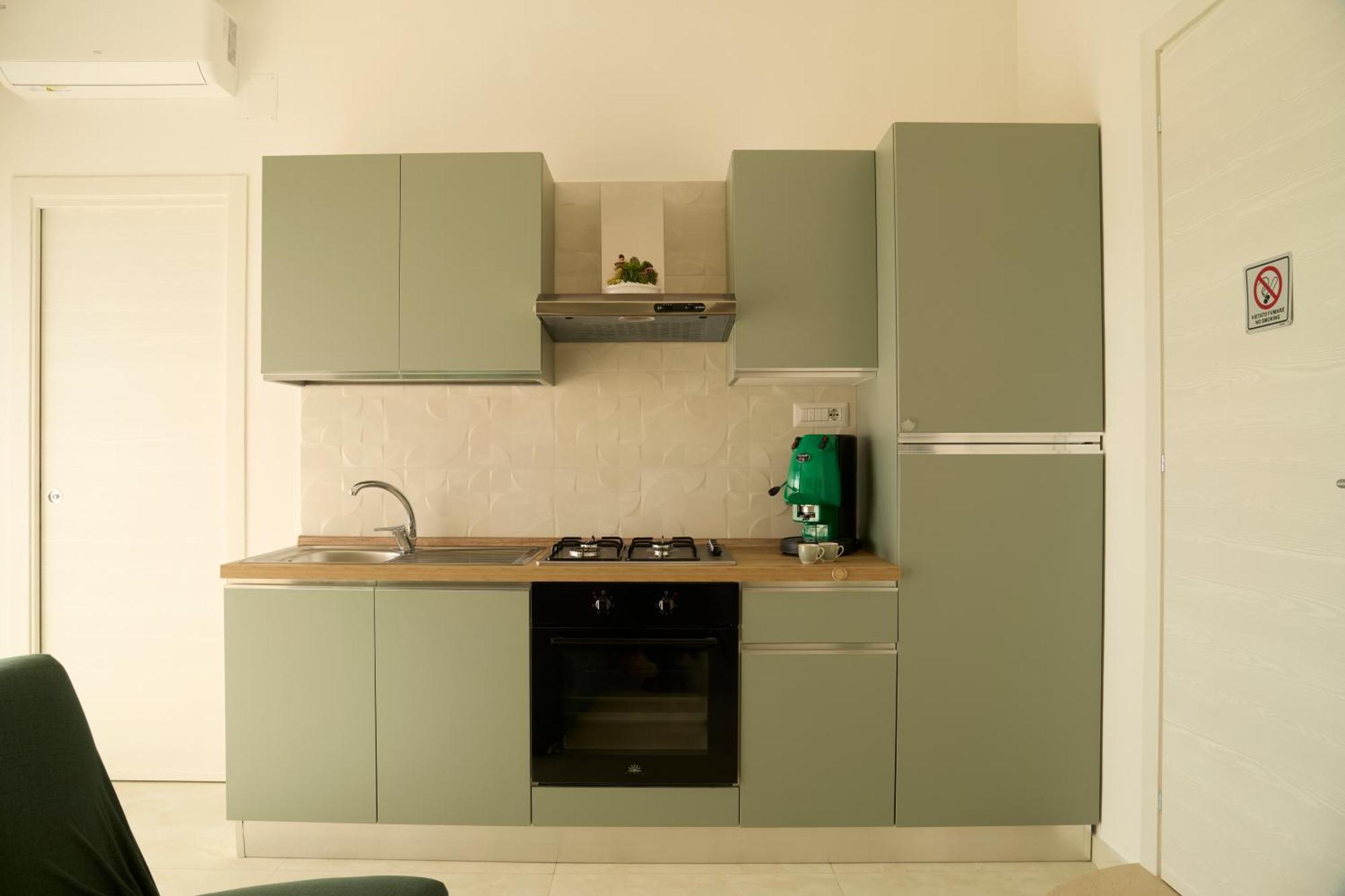 Napoli Central Lumina Suites Екстериор снимка