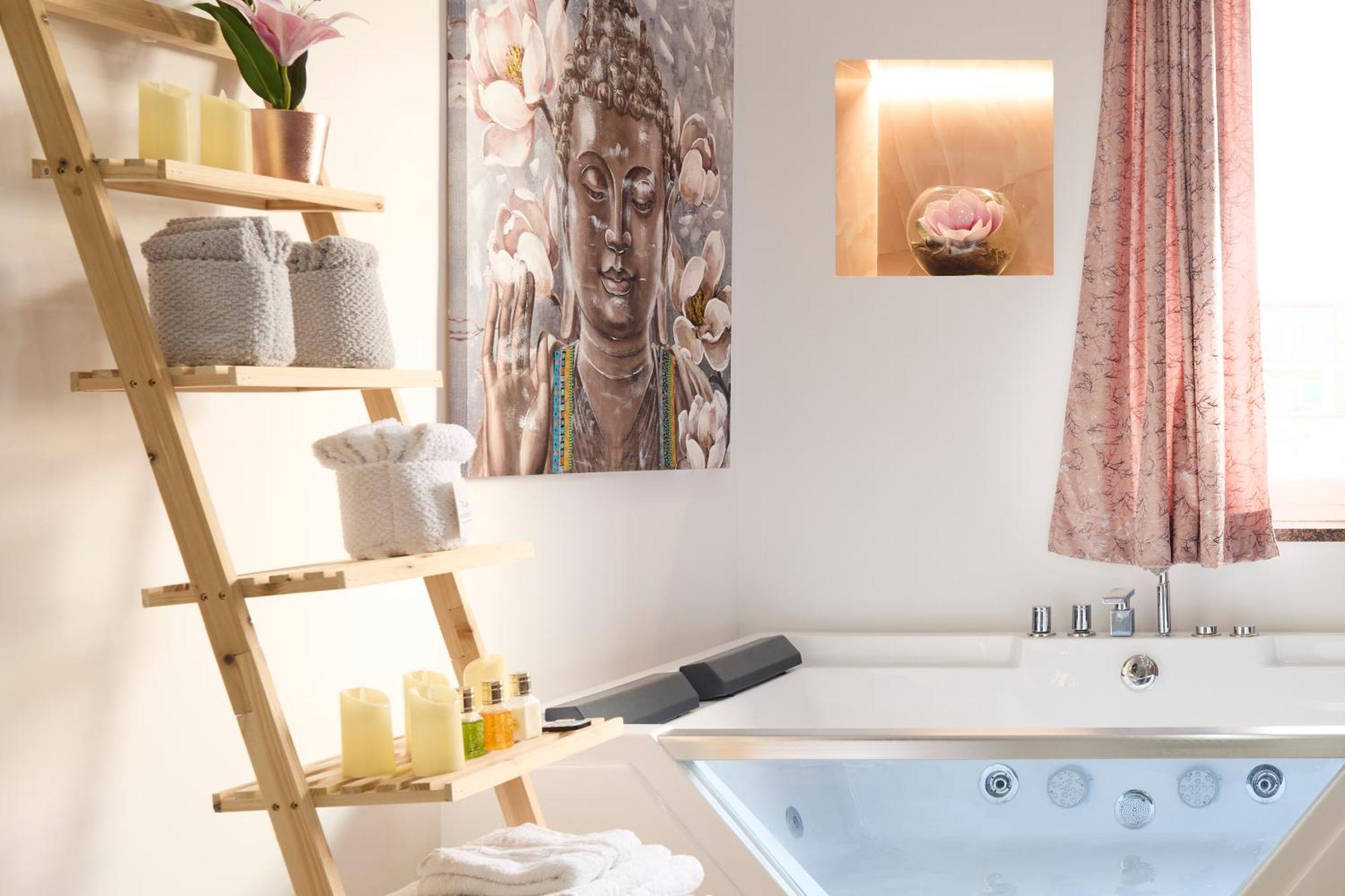 Napoli Central Lumina Suites Екстериор снимка